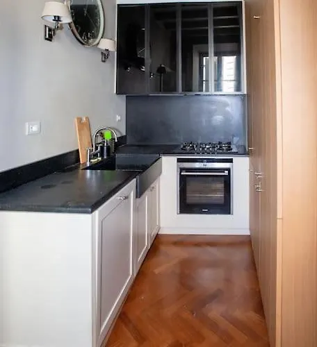 Charme And Relax In Downtown * Πάρμα