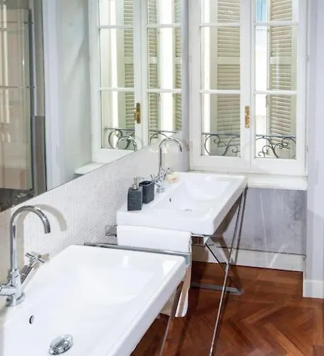 Charme And Relax In Downtown * Πάρμα